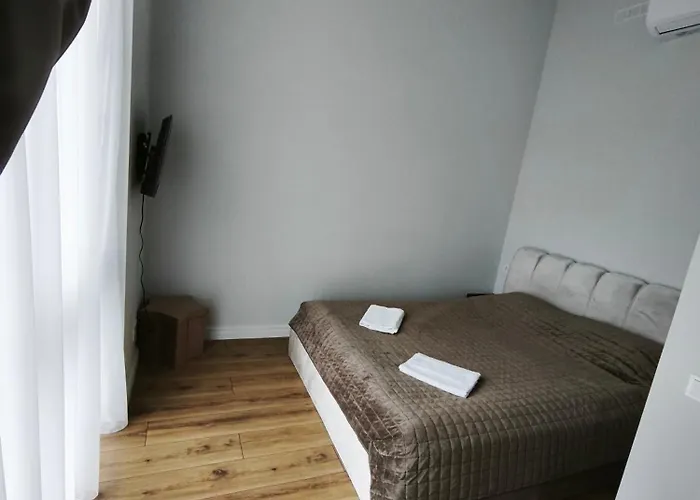 Seasidespa Jakuzzi Swimming Pool بالانغا