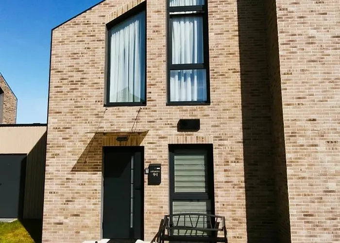 Seasidespa Jakuzzi Swimming Pool * بالانغا